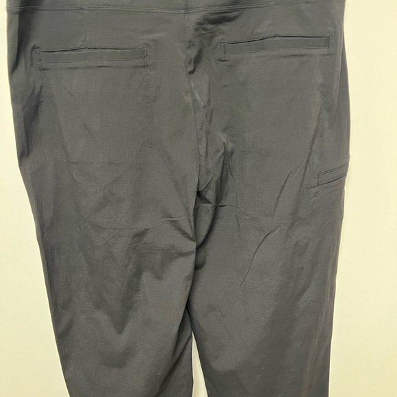 HAGGAR ACTIVE SERIES SLACKS LEAD (DARK CHARCOAL) SIZE 32w X 34 LENGTH - Picture 11 of 13